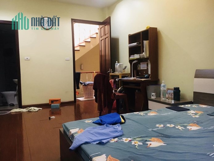 Bán Nhà Hào Nam - Vũ Thạnh - Đống Đa Cực Hiếm 64m2, 5 Tầng, MT 7m, Giá Nhỉnh 12 Tỷ