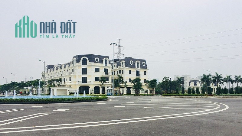 Tôi có người quen nhờ bán hộ 3 căn biệt thự dự án An Lạc Green Sympony