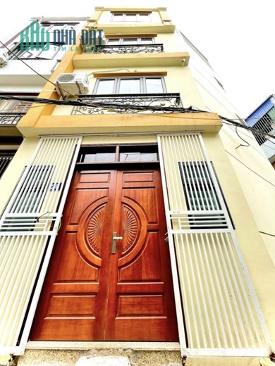 Trương Định 36m2,5 tầng mới, ở luôn, ô tô, gia chỉ 3 tỷ 3 lh 0987136162