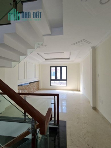 Bán nhà phố hẻm 686 Quốc Lộ 13 sát Vạn Phúc - 75m 4 tầng hẻm ô tô - hơn 8ty