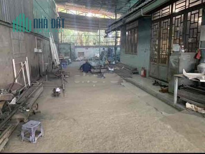 Cho thuê xưởng 600m2 Long Trường, có điện 3 pha