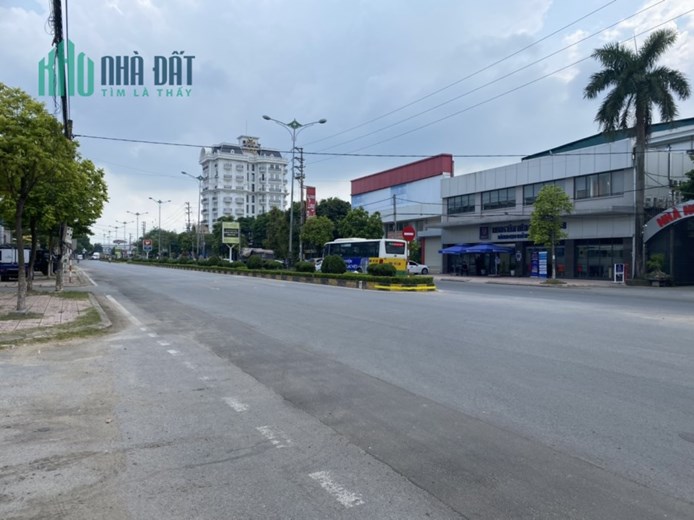 Bán đất thương mại dịch vụ trả thuế một lần tại trung tâm Vĩnh Yên 1600m2, giá:12tr/m2