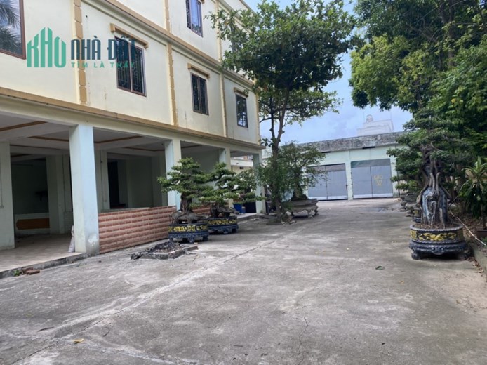 Bán đất thương mại dịch vụ trả thuế một lần tại trung tâm Vĩnh Yên 1600m2, giá:12tr/m2