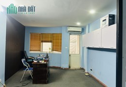 Mình có văn phòng cho thuê ở khu Lê Đức Thọ-Mỹ Đình- Diện tích: 25m2 - Giá thuê: 4,5 triệu/ tháng