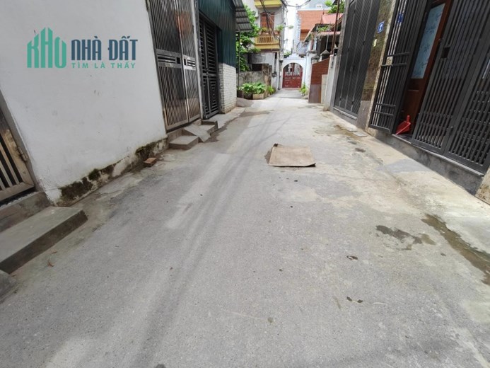 ALO Ngay 085599.4488 TÀI CHÍNH HƠN 3 tỷ nhà ở Hòe Thị, Phương Canh 36m2, 5 tầng đẹp, ngõ thoáng