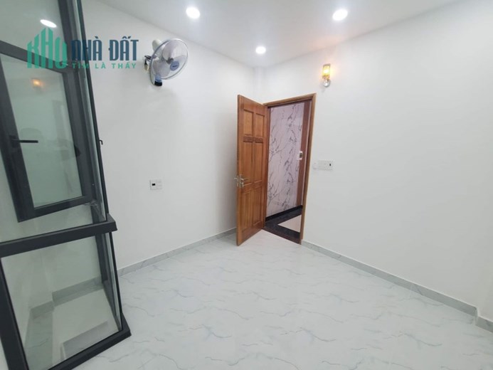 NHÀ NGUYỄN VĂN CÔNG - GÒ VẤP - NHÀ MỚI Ở NGAY - CÁCH 10M HXH THÔNG - 30M2 - 3.9 TỶ TL