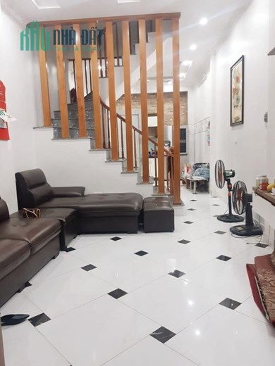 💥💥💥 NHÀ MỚI TINH CẦU GIẤY - 40m2- CHỈ HƠN 4 TỶ - NGÕ THOÁNG - GẦN PHỐ - ĐẸP LUNG LINH