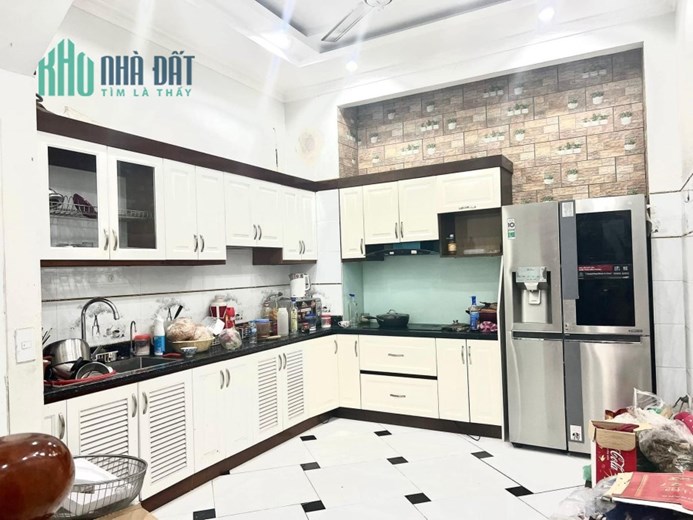 💥💥💥 NHÀ MỚI TINH CẦU GIẤY - 40m2- CHỈ HƠN 4 TỶ - NGÕ THOÁNG - GẦN PHỐ - ĐẸP LUNG LINH
