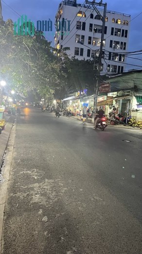 MẶT TIỀN ĐƯỜNG SỐ 100M2 - NỞ HẬU - GIÁ CỰC RẺ HIẾM CÓ -DÒNG TIỀN CHO THUÊ HÀNG THÁNG