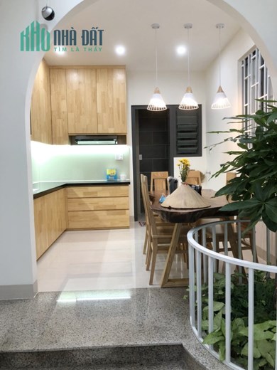 Cho thuê NNC 2 tầng đường Nguyễn Duy P9Q8. Giá 11,5 triệu