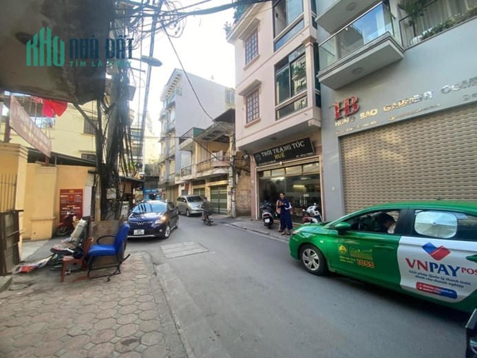 HOT! Tháng 7! Bán nhà Vĩnh Hồ, kinh doanh, ô tô, lô góc, 66m, MT rộng. 12 tỷ hơn