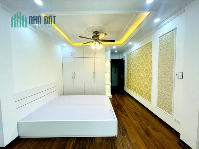 Ở NGAY NHÀ MỚI TÔ VĨNH DIỆN-THANH XUÂN-33M-6T-THANG MÁY-6.9 TỶ