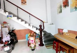 HÀNG VIP SẬP HẦM, Nhà 3 tầng Kiệt Ô tô 5m, ngay cạnh NGUYỄN HỮU THỌ, ĐN, Dt 56m2, Giá Chỉ 2 tỷ xx