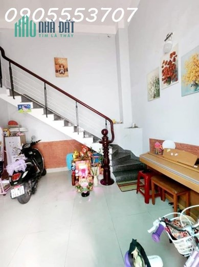 HÀNG VIP SẬP HẦM, Nhà 3 tầng Kiệt Ô tô 5m, ngay cạnh NGUYỄN HỮU THỌ, ĐN, Dt 56m2, Giá Chỉ 2 tỷ xx