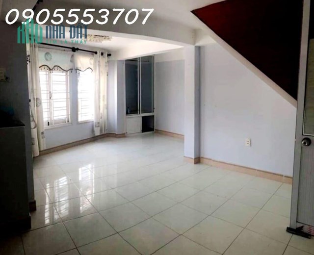 HÀNG VIP SẬP HẦM, Nhà 3 tầng Kiệt Ô tô 5m, ngay cạnh NGUYỄN HỮU THỌ, ĐN, Dt 56m2, Giá Chỉ 2 tỷ xx