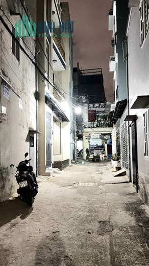 GÒ VẤP, DIỆN TÍCH 6.5 x12M, KHÔNG LỘ GIỚI. Chỉ 3.x Tỷ.