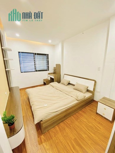 Bán nhà Ngõ 211 Khương Trung, hai thoáng, sổ đẹp, full nội thất, 50m*4T, nhỉnh 5 tỷ