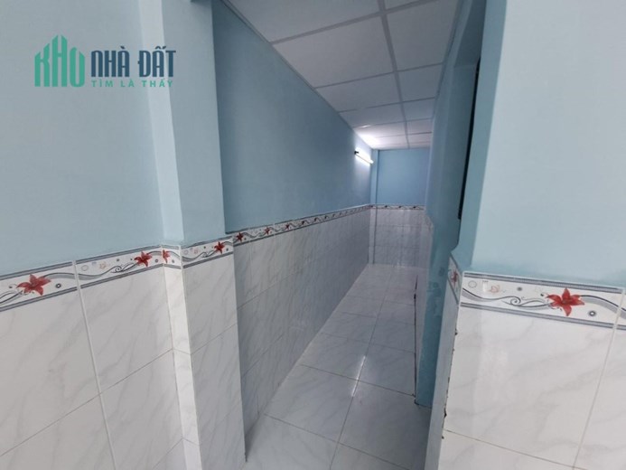 NHÀ ĐẸP - GIÁ TỐT - Cần Bán Gấp CĂN NHÀ Đẹp HẺM XE HƠI Tại Bình Chánh - Tp Hồ Chí Minh