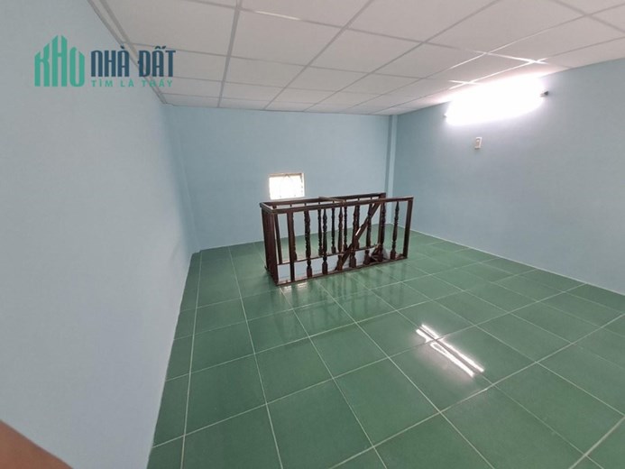 NHÀ ĐẸP - GIÁ TỐT - Cần Bán Gấp CĂN NHÀ Đẹp HẺM XE HƠI Tại Bình Chánh - Tp Hồ Chí Minh
