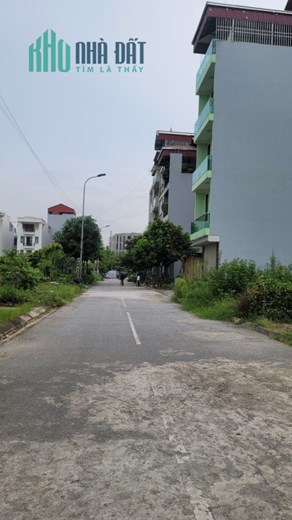 Đất TĐC Trâu Quỳ, Gia Lâm, 80m, MT 5.3m, ô tô tránh, vỉa hè rộng, 9 tỷ 2