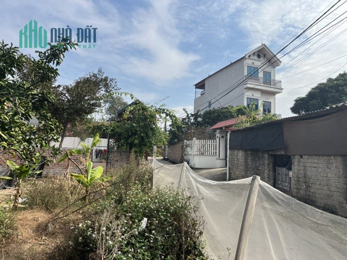 Chính chủ cần bán nhanh lô đất 2 mặt tiền thuộc Thôn Chớp – Xã Lương Phong – Huyện Hiệp Hoà – Bắc
