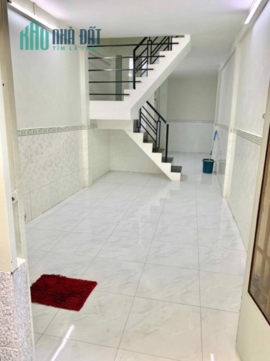 Nhà 2 tầng nở hậu hẻm 181 đường Tân Phước P6Q10 - 4.4 tỷ