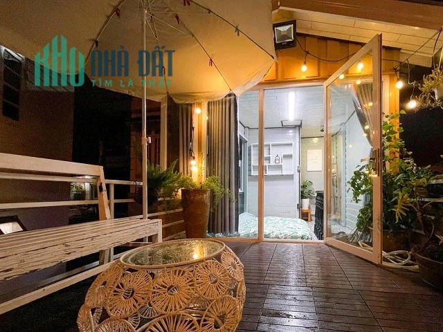 Ko người quản lý, cần sang nguyên căn studio ngay trung tâm, 147/5 đg Phan Đình Phùng