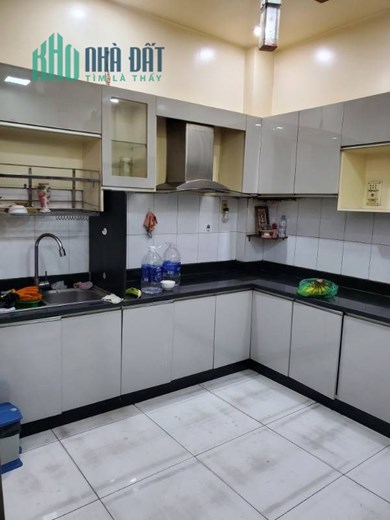 Cho thuê Phòng trên lầu và vỉa hè tiện kinh doanh tại số 19 Cao Xuân Dục, Phường 13, Quận 8