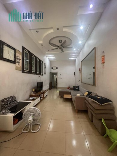 Bán nhà 95m2 phố Nghi Tàm, Tây Hồ 11 phòng ngủ Doanh thu khủng 2 Ô tô phi 10m 8.5 Tỷ