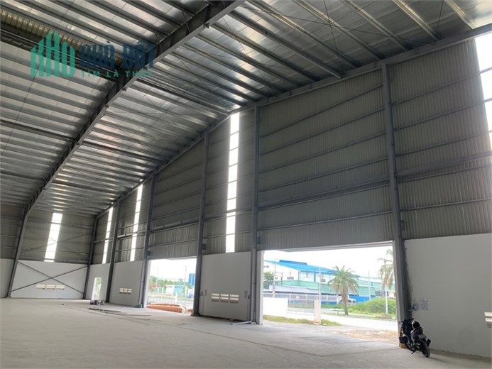 xưởng trống cho thuê trong khu công nghiệp tại tỉnh long an, góc 2 mt siêu hấp dẫn