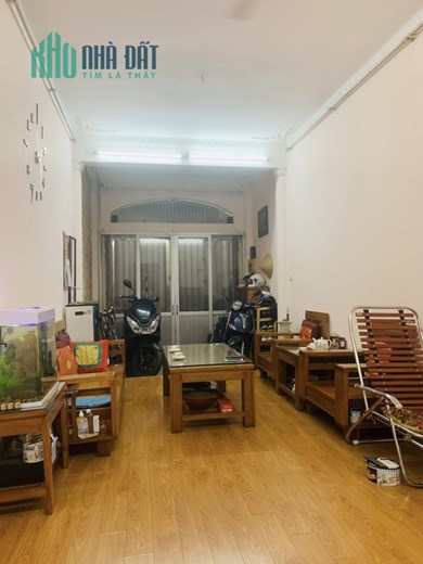 Bán nhà Minh Khai - Hai Bà Trưng ngõ to 55m*4 Tầng giá 5.6 Tỷ