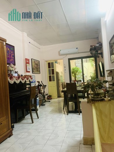 Bán nhà Minh Khai - Hai Bà Trưng ngõ to 55m*4 Tầng giá 5.6 Tỷ