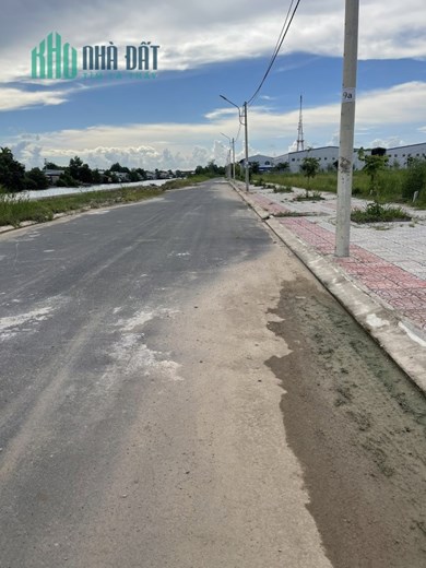 Bán lô đất hiếm 2 mặt tiền, diện tích 258m2, khu đô thị Hoàng Tâm, Cà Mau
