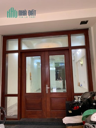 ĐINH BỘ LĨNH MỚI ĐẸP- HẺM XE TẢI ĐẬU CỬA- ĐỐI DIỆN BẾN - BÁN GẤP- 2 MT HẺM TRƯỚC SAU- 4 TẦNG - 4X20
