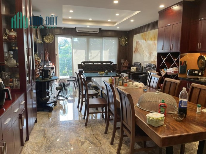 Bán nhà 55m2 phố Nghi Tàm, Tây Hồ Gara 2 Ô tô Thang máy Nhập Giá tốt 9.4 Tỷ