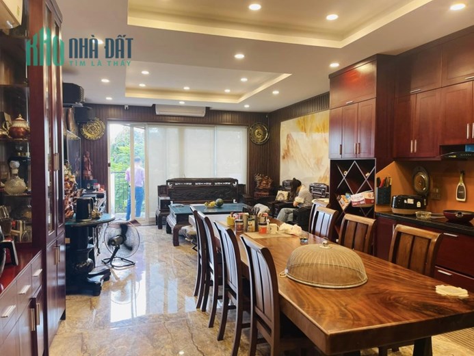 Bán nhà 56m2 phố Nghi Tàm, Tây Hồ Gara Ô tô Thang máy Giá sốc 9.4 Tỷ