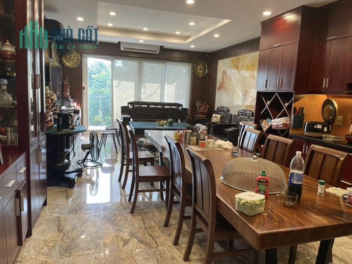 Bán nhà 55m2 phố Nghi Tàm, Tây Hồ Gara Ô tô phi Thang máy Nhập Bao sang tên 9.4 Tỷ
