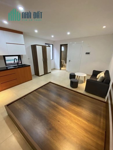 Bán CCMN ngõ 43 Trung Kính 80m2 7 tầng mặt tiền 5.6m giá rao bán 14.5 tỷ