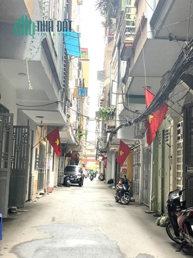 Bán nhà lô góc, ô tô tránh Nguyễn Xiển, nhỉnh 6 tỷ