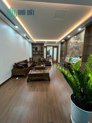 Bán nhà Nguỵ Như Kon Tum gara, thang máy 68m 16 tỷ 8