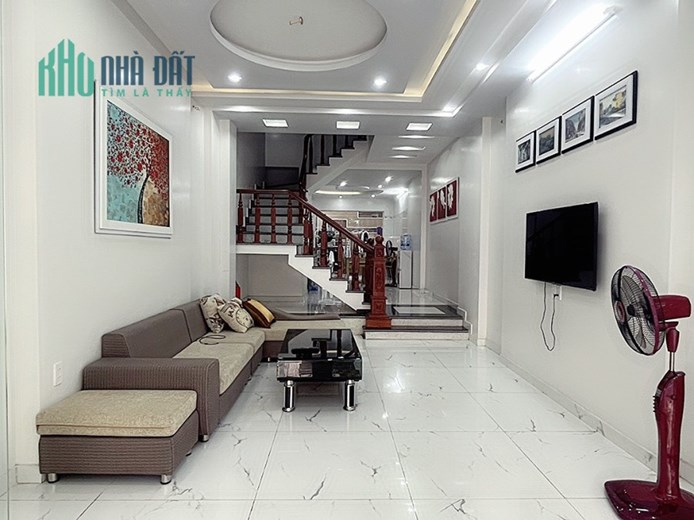 Bán nhà phố Văn Cao 4 tầng đang cho thuê 25 triệu/tháng GIÁ 7.5 tỉ cực đẹp