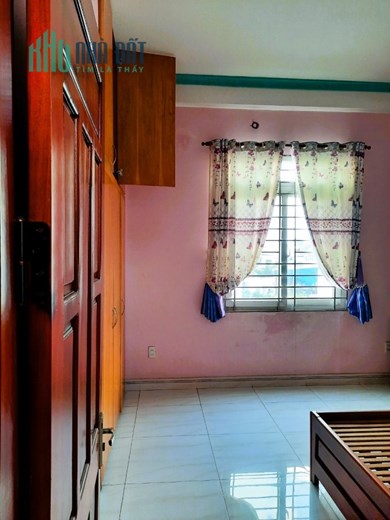 Cho thuê nhà 1T3L 6pn mặt tiền đường 18 Linh Đông