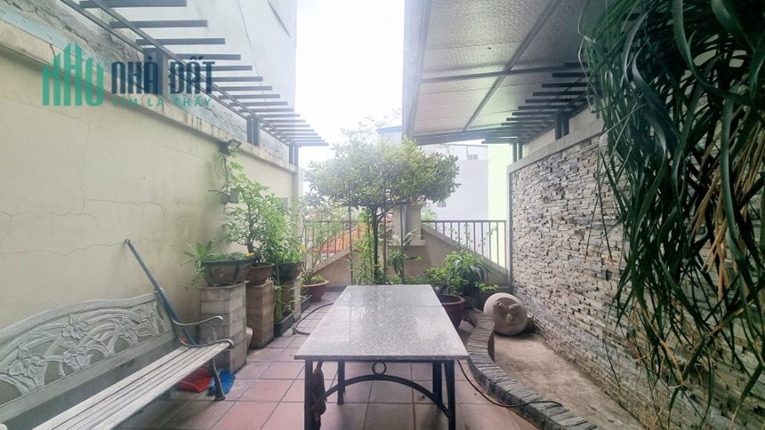 Bán nhà đẹp Mai Động 93m2, 5 tầng, Ô tô tránh – Kinh doanh giá 12,x tỷ