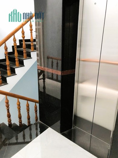 Cho thuê nhà 1H1T3L 8pn mặt tiền kdc Areco Linh Tây