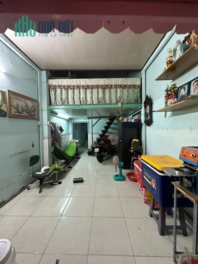 Bán nhà Phạm Thế Hiển P5 Q8 2 Tầng 3 PN Giá; 1.8 tỷ