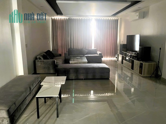 Cho thuê nhà 1T3L 6pn mặt tiền đường 35 Linh Đông