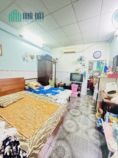 Huỳnh Văn Bánh - Phú Nhuận - 48m2 - 3 Tầng - giá 4.x tỷ.