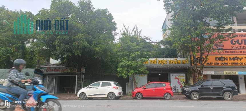 3 LÔ ĐẤT LIỀN NHAU TẶNG KÈM NHÀ 2 TẦNG Đ. HLKD ĐẦU B3 HLKD HIỆN ĐANG CHO THUÊ KINH DOANH RẤT TỐT.