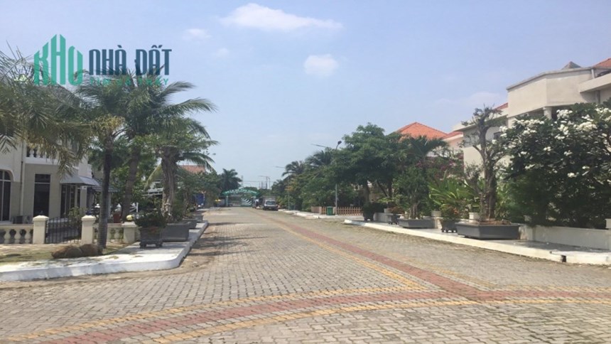 Bán B.Thự APĐ P.An Phú Đông QUẬN 12, VILLA View đẹp, vị trí vàng, giá chỉ 36 tỷ