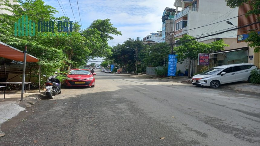 Bán nhà Hà Huy Giáp PHƯỜNG Thạch Lộc QUẬN 12, 5 tầng, Đ.8m, giá giảm còn 11 tỷ